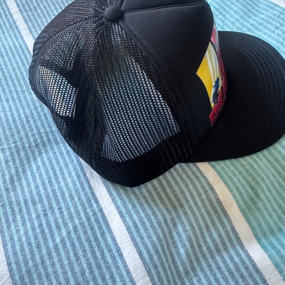 Marvel Deadpool hat - Picture 3 of 5